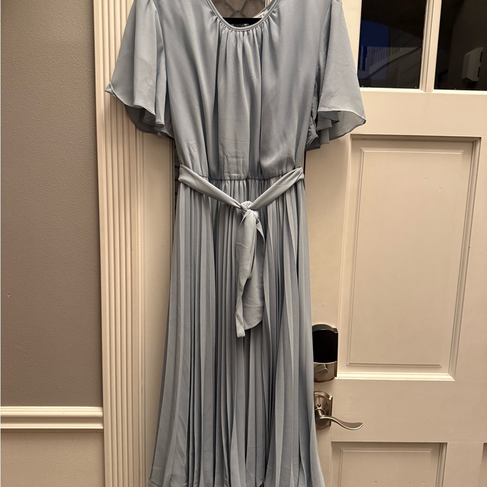 Ivy City Co Light Blue Midi Dress